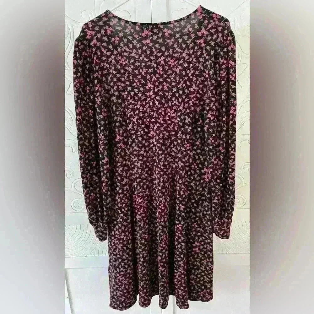 ASOS Black Dress w mini floral pattern Y2K 90s Sz 10 Tall Deep V Neck - Picture 3 of 6